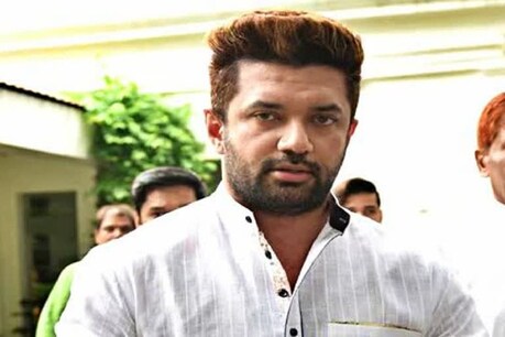 एलजेपी में चल रही खींचतान पर चिराग पासवान ने पहली बार चुप्पी तोड़ते हुए ट्वीट किया है. (फाइल फोटो)