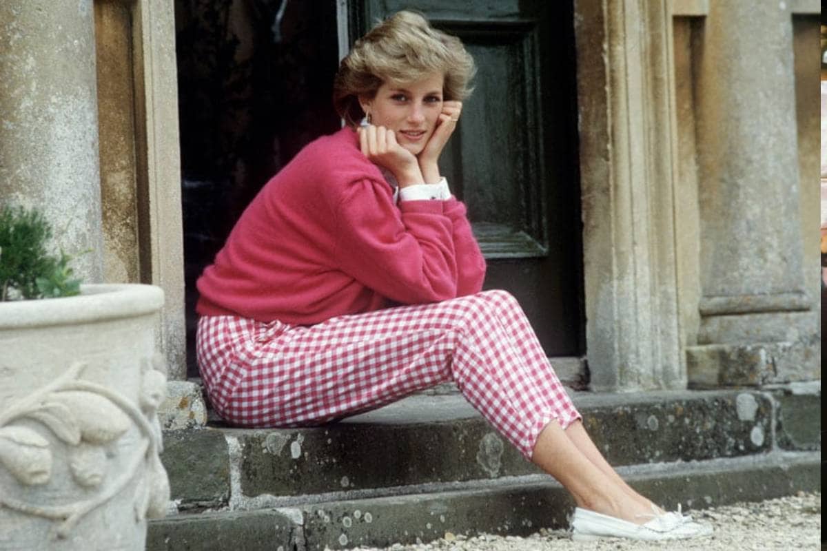 princess diana,diana,Britain, Diana Wedding Gown, Princess Diana, Princess Diana Story, Princess Diana life, Princess Diana wedding, princess diana wedding gown designer