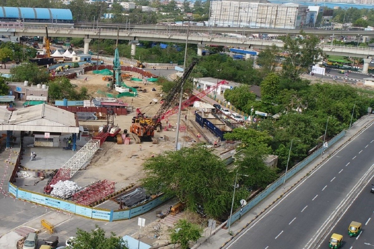 Rapid Rail System, Coronavirus, COVID-19, Regional , Rapid Transit System, Anand Vihar, RRTS, Delhi-Meerut Corridor, Diaphragm Wall, D-Wall, NCRTC, रैपिड रेल सिस्टम, कोरोना संक्रमण, कोविड-19, आनंद विहार, आरआरटीएस, डायफ्राम वॉल, एनसीआरटीसी