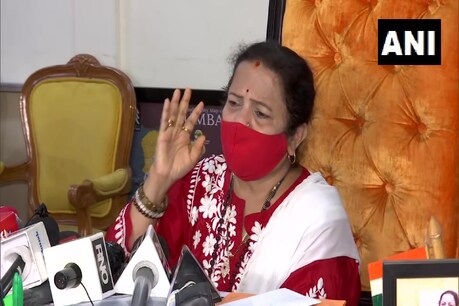 देश में कोरोना की तीसरी लहर का भी अंदेशा लगाया जा रहा है और कहा जा रहा है कि तीसरी लहर और अधिक घातक हो सकती है, जिसमें बच्चे अधिक संक्रमित हो सकते हैं.