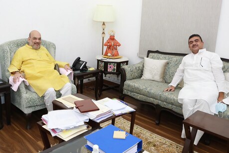बंगाल विधानसभा में विपक्ष का नेता बनने के बाद अमित शाह से शुवेंदु अधिकारी की यह पहली मुलाकात थी.