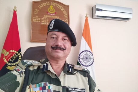 असम के बरपेटा जिले में एक मुठभेड़ में सात उल्फा उग्रवादियों को मार गिराने के बाद प्रभाकर जोशी को राष्ट्रपति की ओर से वीरता पदक से सम्मानित किया गया था. 