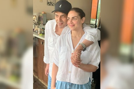 Esha Deol is considered very close to her father actor Dharmendra. photo credit: @dharmendra