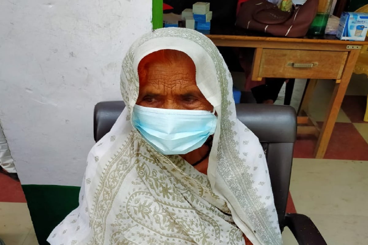 kasganj woman, vaccination