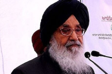 पंजाब के पूर्व मुख्यमंत्री प्रकाश सिंह बादल को SIT ने भेजा समन.