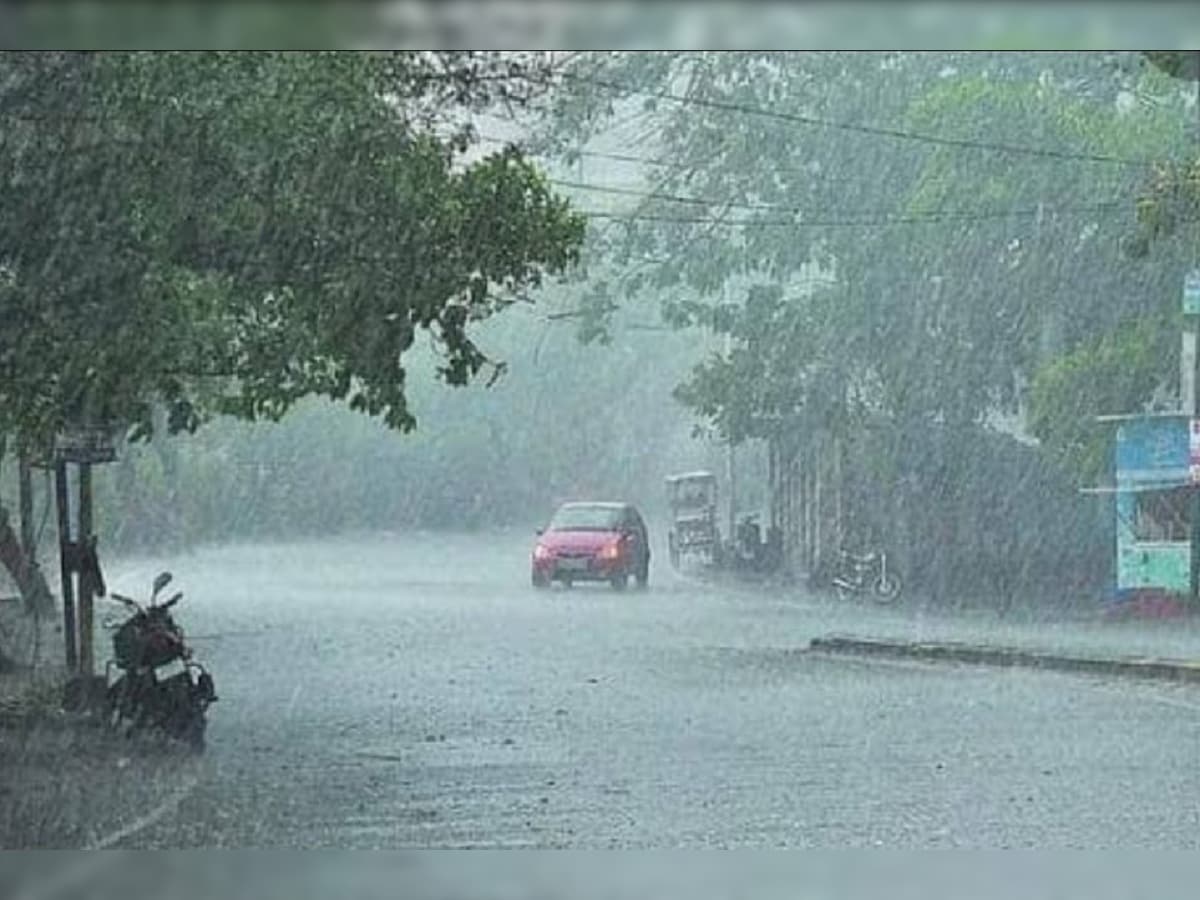 Weather Update: राजस्थान में कई जगहों पर भारी बारिश, अगले 24 घंटे के अंदर  इन जिलों में वज्रपात की संभावना - Weather Update Heavy rain at many places  in Rajasthan NODBK – News18 हिंदी