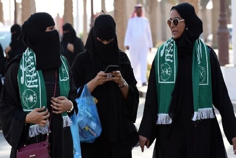 सऊदी में हाल के दिनों में महिलाओं को कई आजादी दी गई हैं.