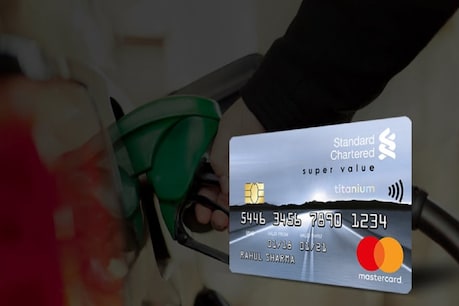 Standard Chartered Super Value Titanium Credit Card (photo credit- sc.com)