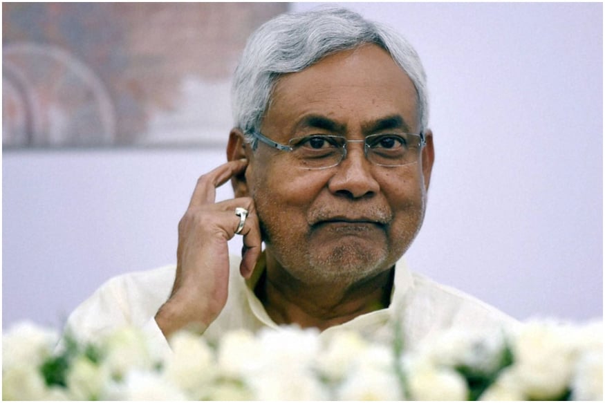 यूपी जैसा जनसंख्या कानून बिहार में अभी नहीं, जानिए नीतीश कुमार की क्या है मजबूरी? यूपी जैसा जनसंख्या कानून बिहार में अभी नहीं, जानिए नीतीश कुमार की क्या है मजबूरी?