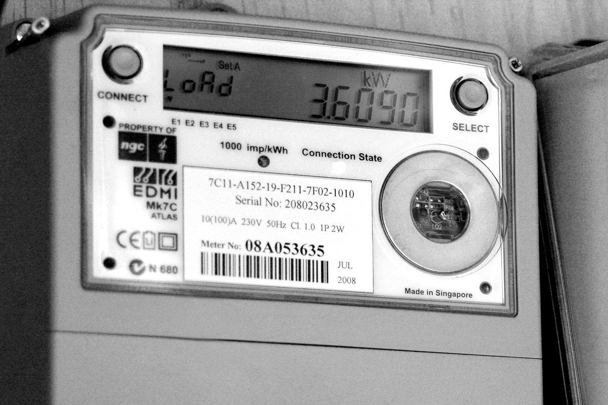Smart Meters Electricity and Gas meters Spying Hacking Household