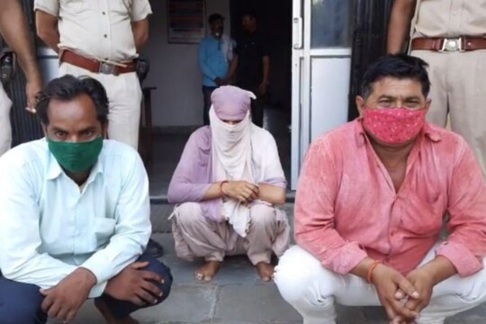 भरतपुर में अवैध गांजे की तस्करी करते तीन गिरफ्तार