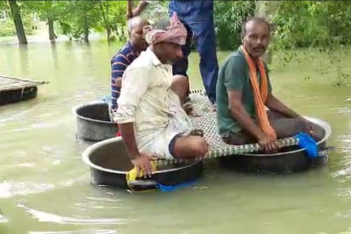 Akshay Kumar Pledges To Donate Rs 1 Cr Each To CM Relief Fund Kaziranga To  Help FloodHit Assam