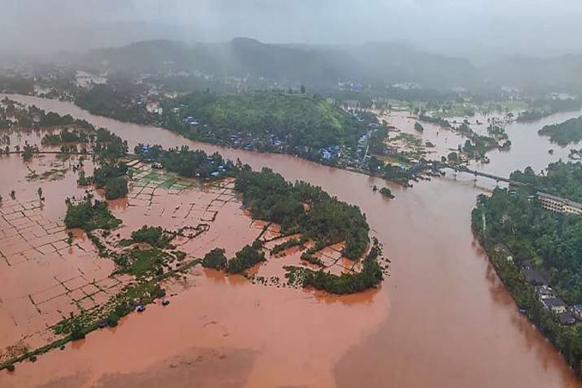 महाराष्ट्र में बाढ़ का कहर: अब तक 164 लोगों की मौत, 100 लापता; आर्थिक राहत पर फैसला जल्द