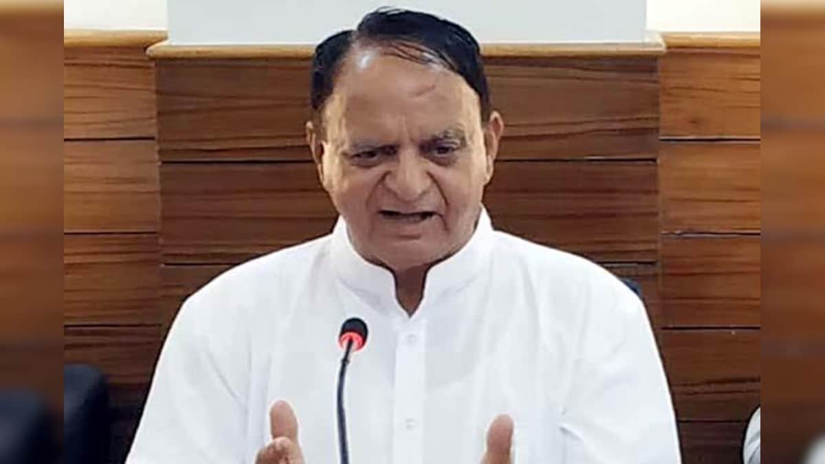 आउटसोर्स कर्मचारियों के हितों की सुरक्षा सुनिश्चित करने के लिए प्रदेश सरकार प्रतिबद्ध: महेन्द्र सिंह ठाकुर