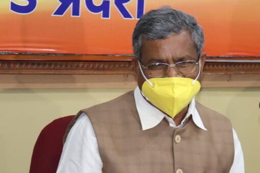 सरकार गिराने की साजिश के मामले में बाबूलाल मरांडी ने एसआईटी जांच की मांग की है. सरकार गिराने की साजिश के मामले में बाबूलाल मरांडी ने एसआईटी जांच की मांग की है.
