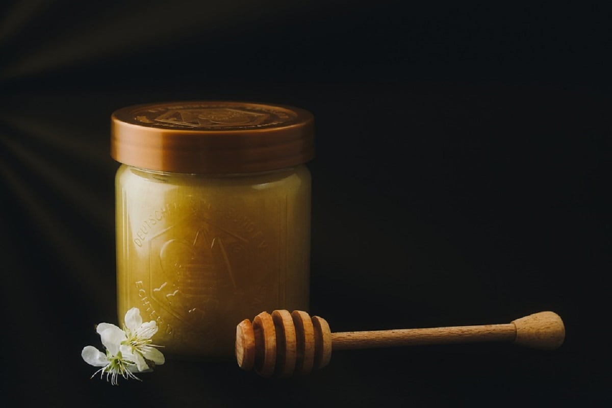 Have you ever tasted white honey? Power house of antioxidants, know its