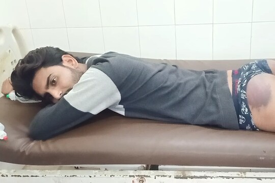 ललितपुर में एक युवक को तीन दिन तक चौकी में बंद कर पीटा गया, थर्ड डिग्री दी गई.
