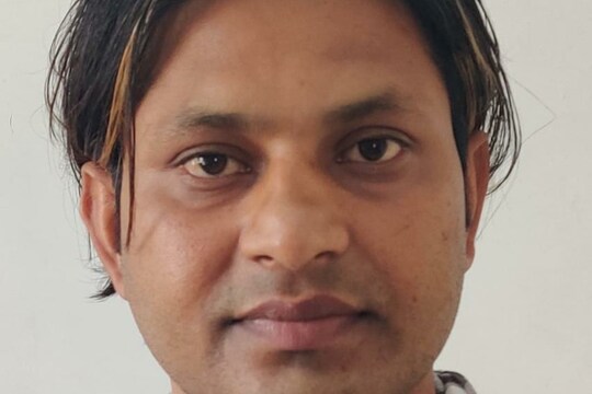 दरभंगा पार्सल ब्लास्ट मामले में गिरफ्तार आतंकी इमरान और नासिर को NIA की टीम रविवार सुबह अपने साथ पटना से दिल्ली लेकर चली गई. 