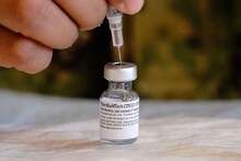 वैक्सीन की तीसरी डोज लगाने वाला पहला देश बना इजरायल, इस वजह से लिया फैसला