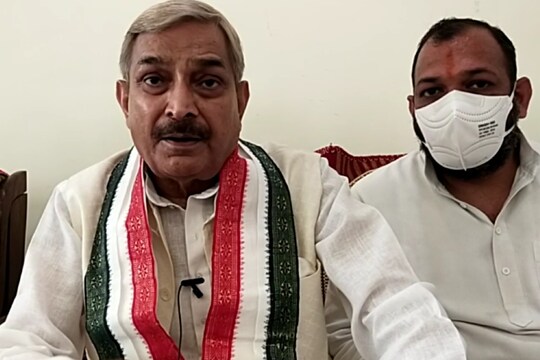 कांग्रेस नेता प्रमोद तिवारी ने ओवैशी को लेकर बड़ा बयान दिया है.