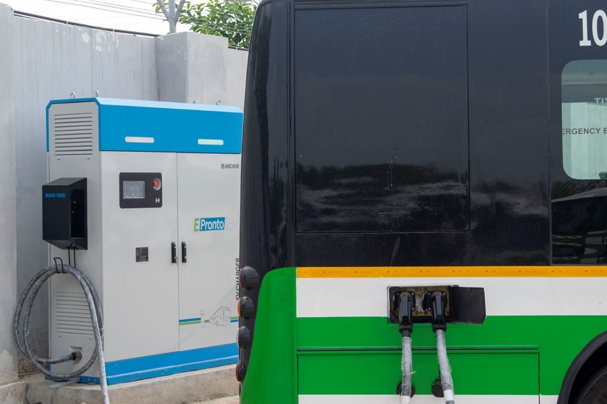 Delhi Metro की इन बसों में नहीं होंगे कंडक्टर, यात्रियों को इस तरह ...