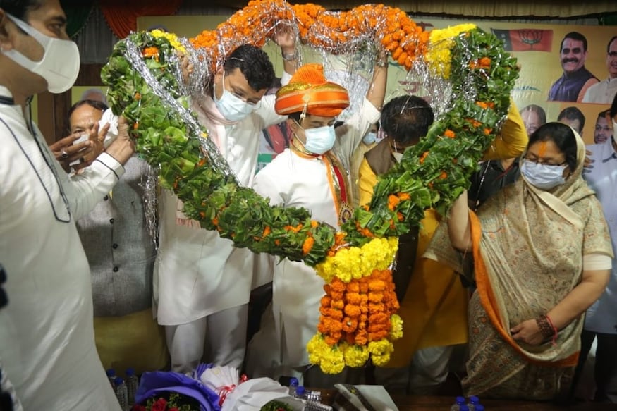 Opinion: तो मंत्री बनने के बाद आशीर्वाद यात्रा के दौरान पेशवा बाजीराव की समाधि में इसलिए गए सिंधिया