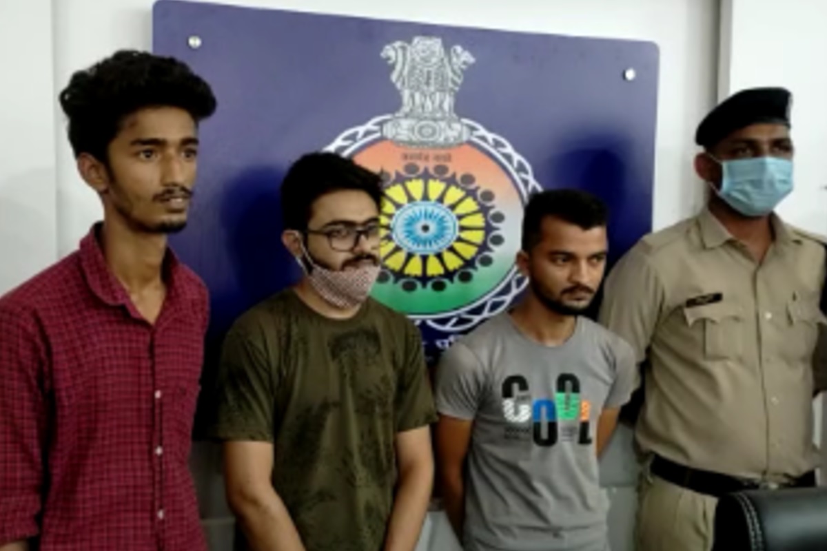 Chhattisgarh News: हाईटेक तरीके से चल रहा था सट्टा, पुलिस ने तीन को दबोचा