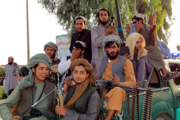 Live: स्वरा भास्कर ने हिंदुत्व से की तालिबान की तुलना, लोगों ने कहा-अरेस्ट करो