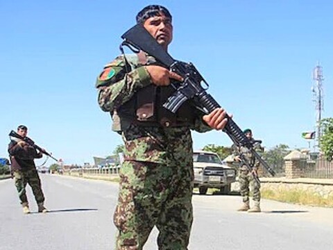 अफगान आर्मी के कई अधिकारियों का कहना है कि तालिबान की जीत अप्रत्याशित नहीं थी. (सांकेतिक तस्वीर)