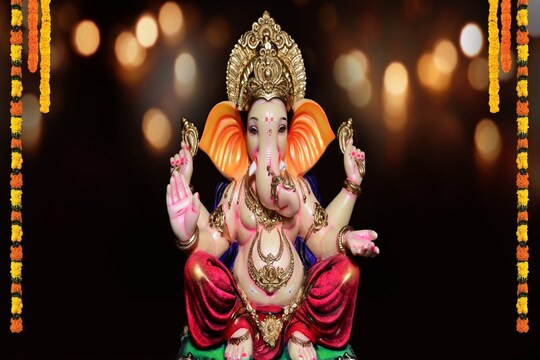 Lord Ganesha Special Mantras for Worship on Wednesday neer - बुधवार को गणेशजी के इन विशेष मंत्रों का जरूर करें पाठ, दूर होंगी सारी परेशानियां – News18 हिंदी