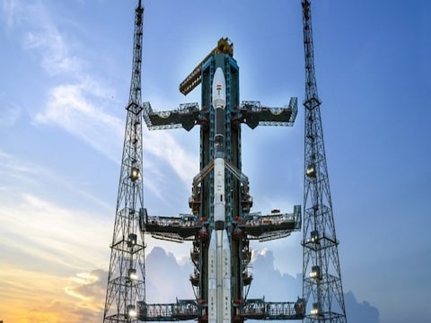 भारत ने बीते दो सालों में केवल चार मिशन लॉन्च किए हैं. (सांकेतिक तस्वीर)