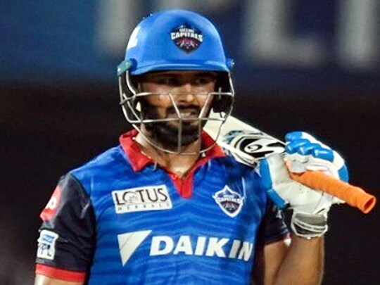 IPL 2021 में श्रेयस अय्यर के चोटिल होने के बाद ऋषभ पंत को दिल्ली कैपिटल्स का कप्तान बनाया गया (AFP)