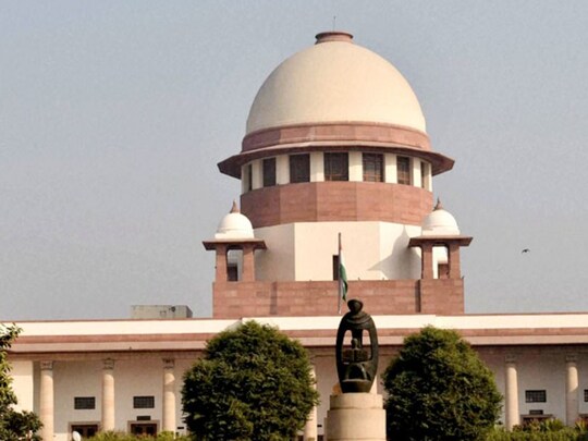 याचिकाकर्ता ने एक ऐसा कानूनी मसौदा तैयार करने की मांग की है, जिससे ट्विटर पर उपलब्ध विज्ञापन और पेड कंटेंट की जांच की जा सके. (सांकेतिक तस्वीर)