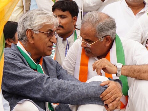 छत्तीसगढ़ के कांग्रेस विधायक दिल्ली से अचानक क्यों लौटे रायपुर, इस पर सियासी चर्चा जारी है.