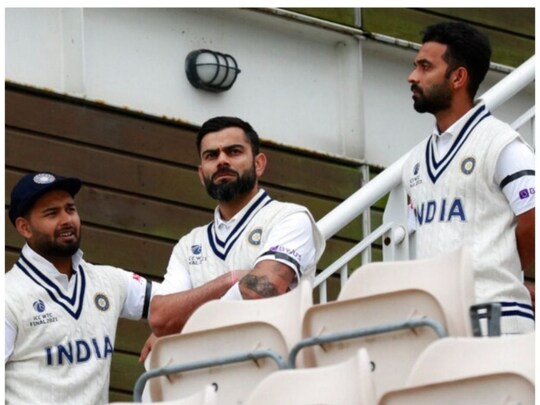 IND vs ENG: ओवल टेस्ट के चौथे दिन का खेल शुरू से पहले टीम इंडिया को लेकर एक बुरी खबर आई थी. (AP)