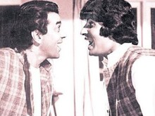 अमिताभ बच्चन और धर्मेंद्र को जब सीन के बारे में डायरेक्टर से पूछना पड़ा महंगा