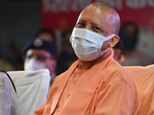 दुर्गा पूजा पर यूपी में सरकार ने बढ़ाई सुरक्षा, 13 जिलों में 20 IPS अफसर तैनात