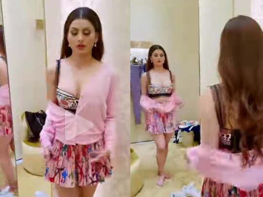 एक्ट्रेस उर्वशी रौतेला अपने एक वीडियो को लेकर ट्रोल हो गईं.
(फोटो साभारः Videograb Instagram @urvashirautela)