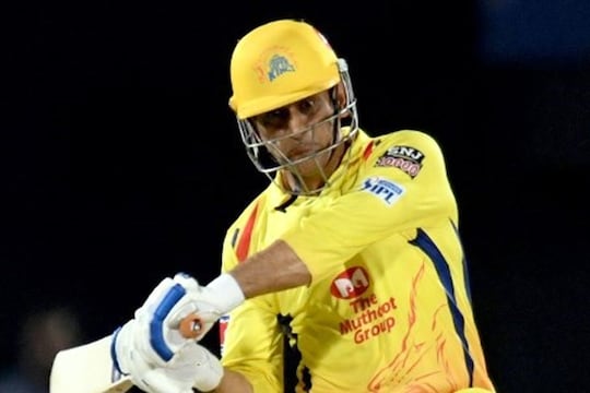 IPL 2021: एमएस धोनी ने दिल्‍ली कैपिटल्‍स के खिलाफ 6 गेंदों पर नाबाद 18 रन की पारी खेली (PIC: AFP)