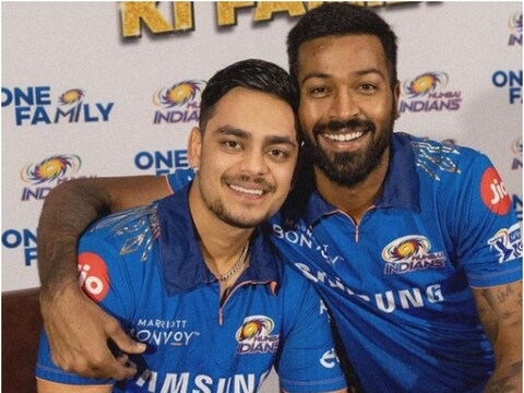 IPL 2021: ईशान किशन ने राजस्थान के खिलाफ 25 गेंद पर नाबाद 50 रन बनाए. (Mumbai Indians Instagram) 