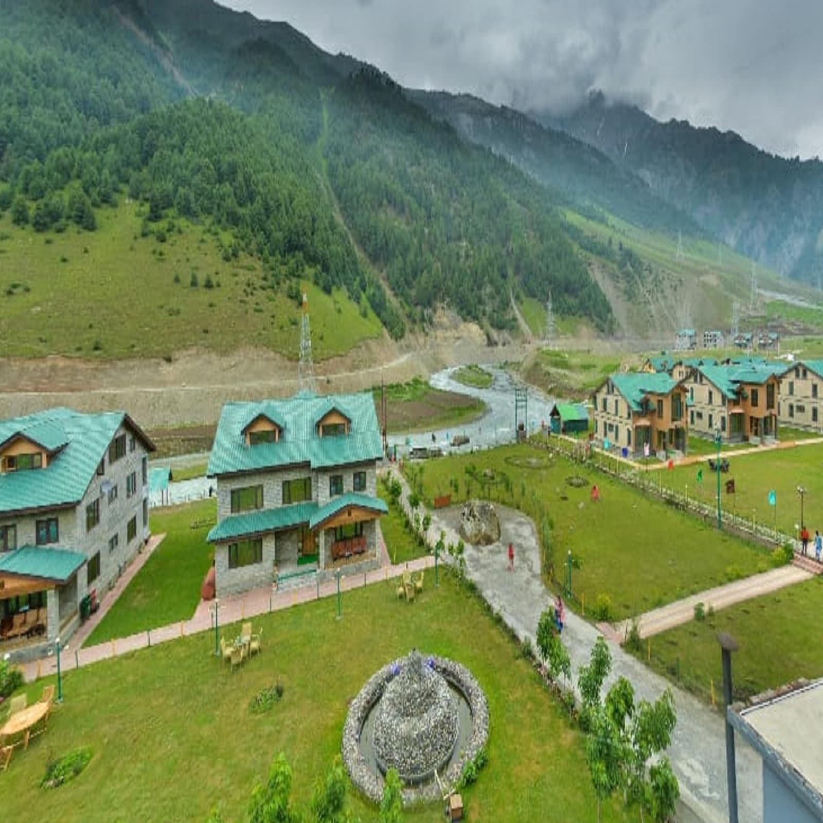 After Corona, the Kashmir Valley started buzzing again.
