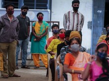 केरल में थम नहीं रहा कोरोना का प्रकोप, 24 घंटे में 9,300+ केस, 99 की मौत