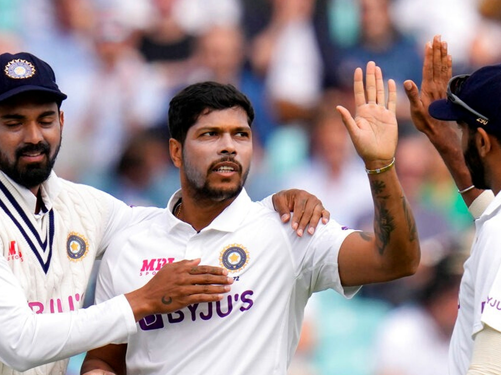 IND vs ENG: ओवल टेस्ट की पहली पारी में 62 रन पर 5 विकेट गंवाने के बावजूद इंग्लैंड ने 290 रन बनाए. (AP)