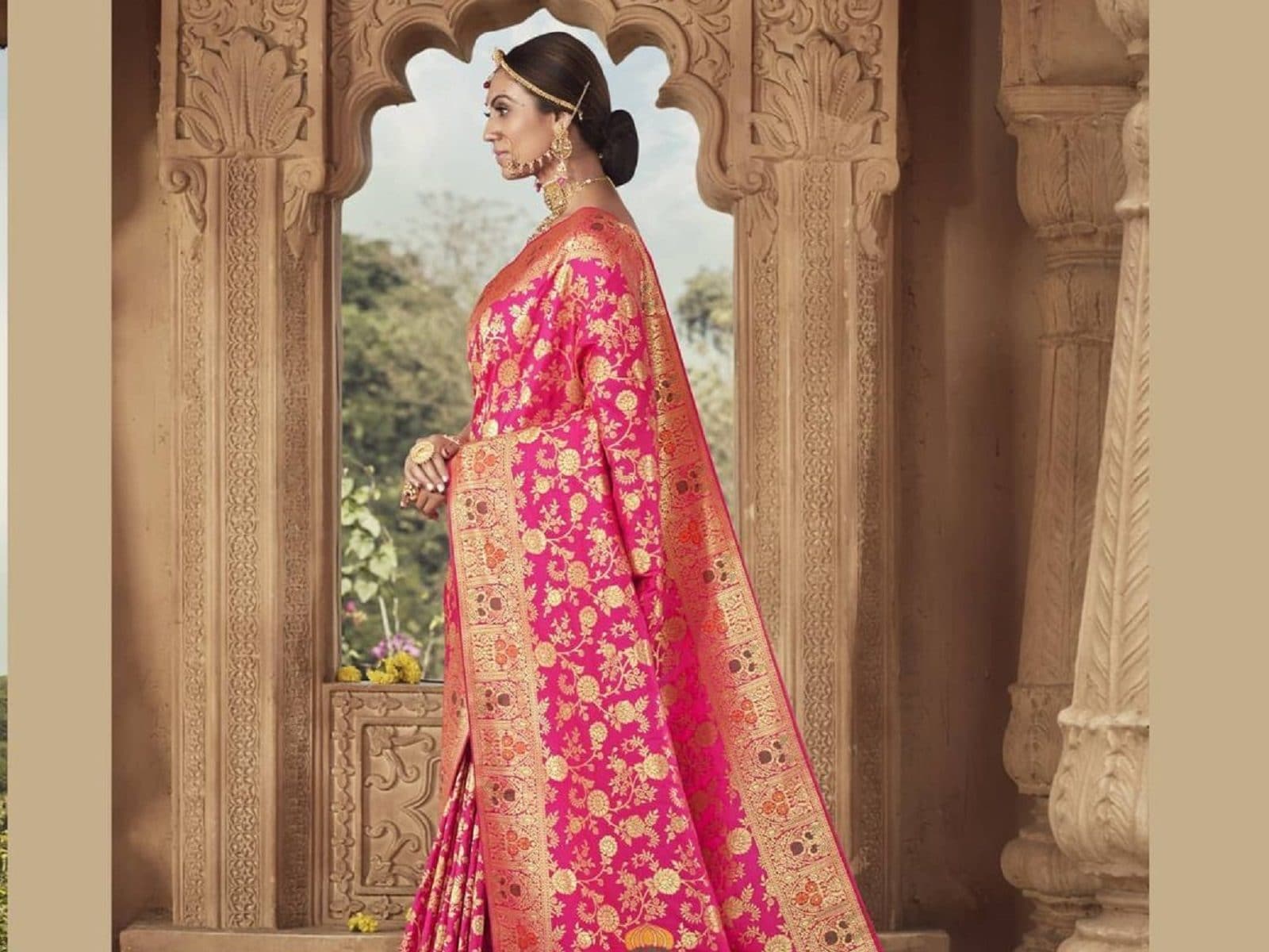 Amazon.in: Buy Designer Crushed Printed Pure Georgette Banarasi Saree With  Blouse Piece. Book Online at Low Prices in India | Designer Crushed Printed  Pure Georgette Banarasi Saree With Blouse Piece. Reviews &