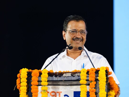 सीएम अरव‍िंद केजरीवाल आगामी 26 अक्‍टूबर को अयोध्‍या रामलला के दर्शन करने जाएंगे. (File Photo)