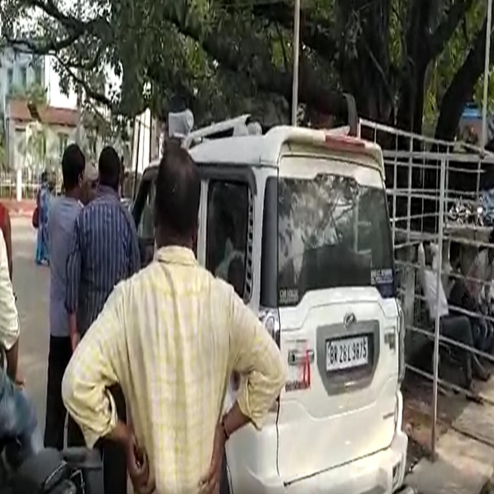 Gopalganj Arrest Parliament House fake gate pass case: JDU MP accuses Minister Janak Ram of misrepresentation