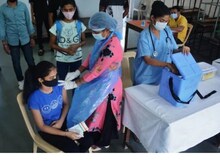 द‍िल्‍ली में हर मरीज की होगी जीनोम स‍िक्‍वेंस‍िंग, बूस्‍टर डोज लगाने की तैयारी