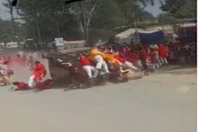 Chhattisgarh: जशपुर में मूर्ति विसर्जन जुलूस पर चढ़ाई कार, 1 की मौत, 20 घायल; आरोपी गिरफ्तार