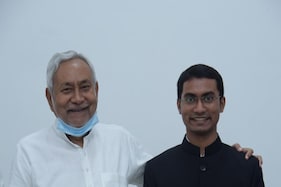 Bihar News Live: CM नीतीश कुमार से मिले UPSC एग्जाम टॉपर शुभम कुमार