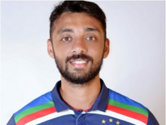 IND vs PAK, T20 World Cup: वरुण चक्रवर्ती ने पाकिस्तान के खिलाफ 4 ओवर में 33 रन लुटाए. (Varun Chakaravarthy/Instagram)